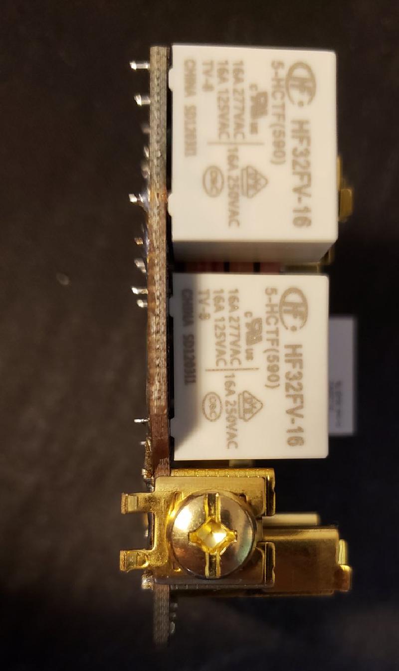 Elegrp RRR00 Smart In-Wall Outlet with Energy Monitoring - relays.jpg