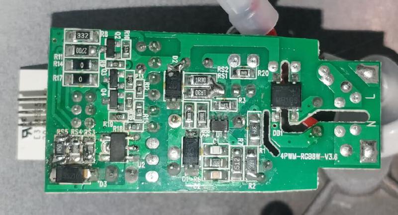 IWOOLE Table Lamp - iwoole_rgbw_table_lamp_internal_1.jpg