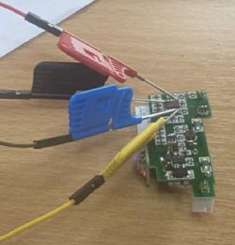 Tongou TO-Q-SY1-JWT DIN Rail Switch and Meter - bl0942-probes.jpeg